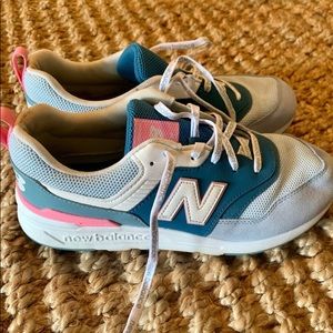 Women’s New Balance Sneakers